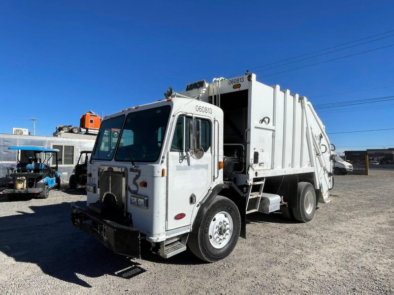 Camión recolector de basura